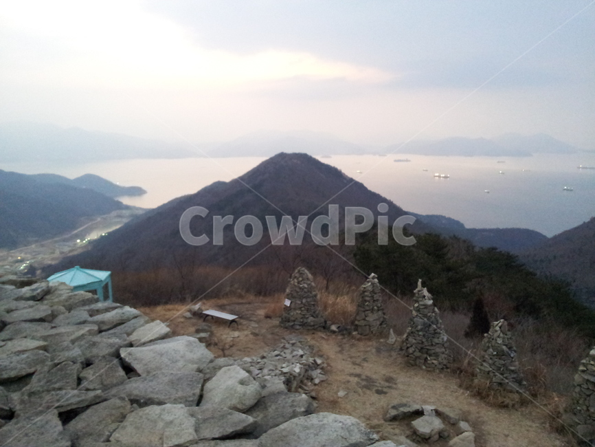 돌,산,바다,하늘,탑,전경,일출,노을,등산,stone,mountain,sea,sky,view,landscape,climbing