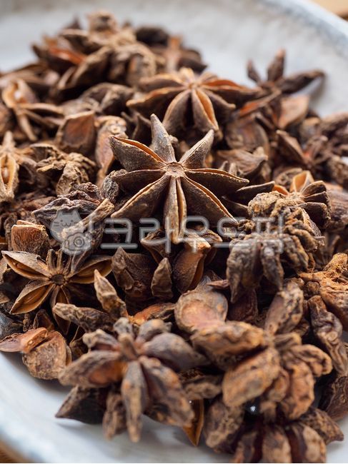 staranisehall,asianfood,spice,cookingingredients,Star Anise Hall,scent,Asian food,dryfood,dry food,indianfood,cooking,organic,starshape,chinesefood,anise,Indian food,Spice,octagonal,star shape,cooking ingredients,brown,Chinese food,octagonal incense,food,