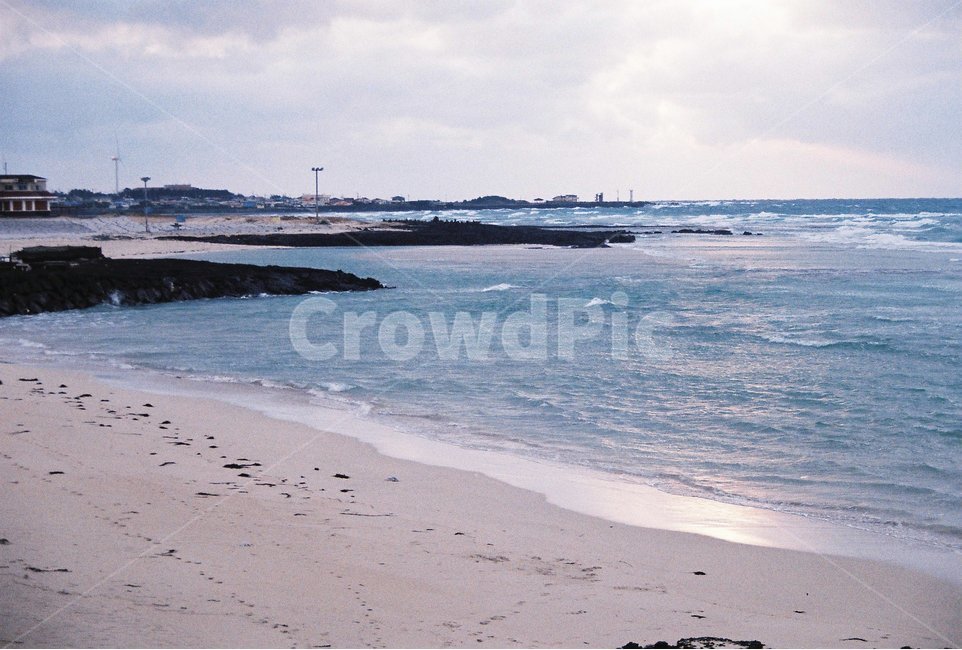 바다,풍경,자연,파도,제주도,바람,물,해변,맑음,시원함,자연,풍경,nature,landscape,한국자연풍경,한국자연경관,korea nature landscape,해변,바다,beach,sea,제주도,jeju,jeju island,감성,sensible,feeling,water,shoreline,해안선,outdoors,옥외,ocean,대양