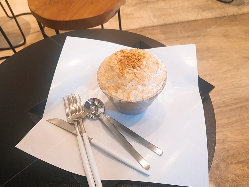 카페,일상,데일리,휴식,빙수,차분함,음식,식재료,요리,food,cook,meal,dishes,food reserves,디저트,간식,후식,dessert,snack