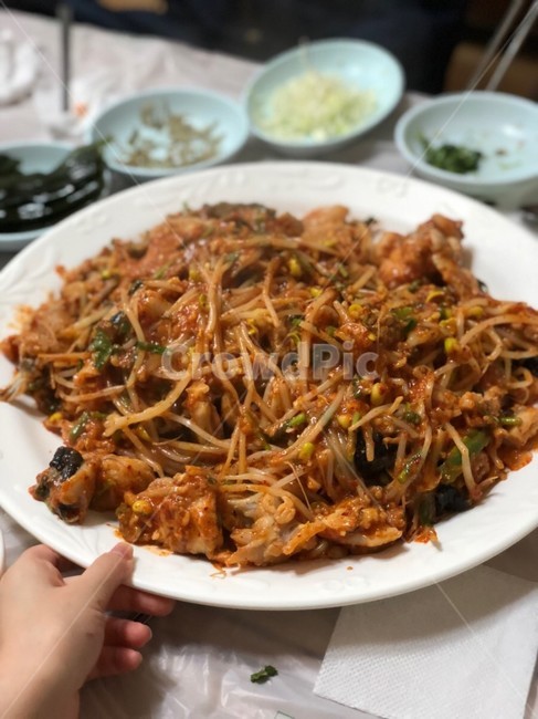 아구찜,콩나물,외식,점심밥,점심,아구,물고기,푸짐함,한식,매콤함,개운함