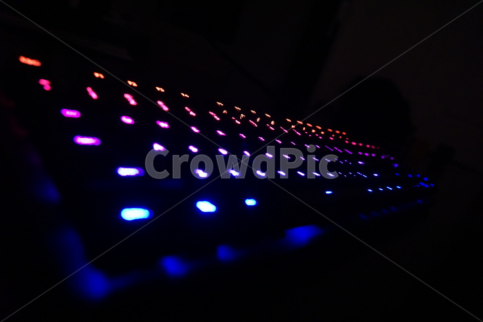 게이밍키보드,키보드,rgb,logitech,logitechg513,로지텍키보드