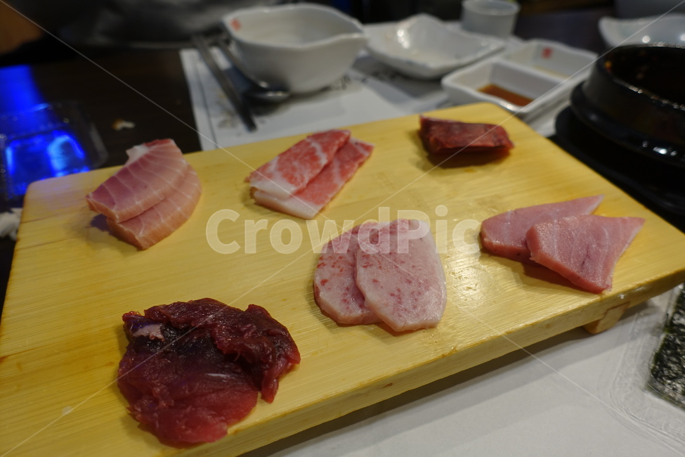 참치,참치회,참다랑어,일식,회,해산물,바다음식,음식,식재료,요리,food,cook,meal,dishes,food reserves,수산물,해산물,fishery products,seafood,일식,일본음식,일본요리,Japanese food,Japanese dishes,Japanese meal,Japanese cook