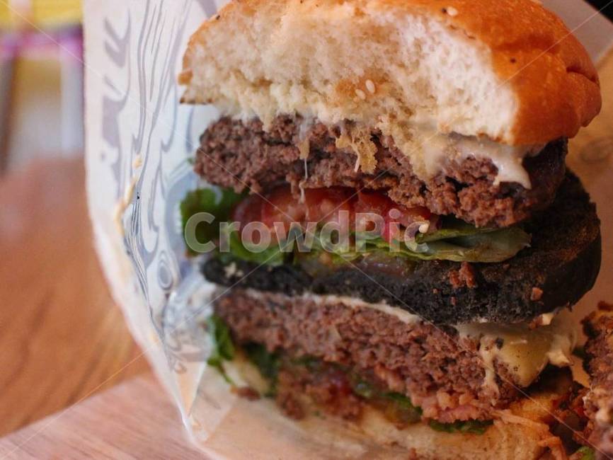 음식,버거,햄버거,수제버거,패티,빵,수제,고기,신선함,패스트푸드,food,burger,bread,meat,음식,식재료,요리,food,cook,meal,dishes,food reserves,양식,서양음식,서양요리,western food,western dishes,western meal,western cook