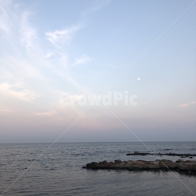 노을,바다,하늘,구름,달,돌,sea,ocean,rock,moon,감성,색감,색상