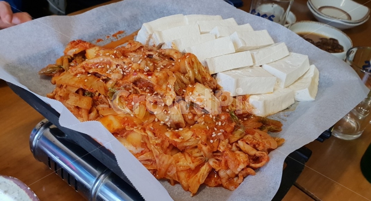 음식,막걸리,안주,두부김치,술안주,음식,식재료,요리,food,cook,meal,dishes,food reserves,한식,한국음식,한국요리,korean food,korean dishes,korean meal,korean cook