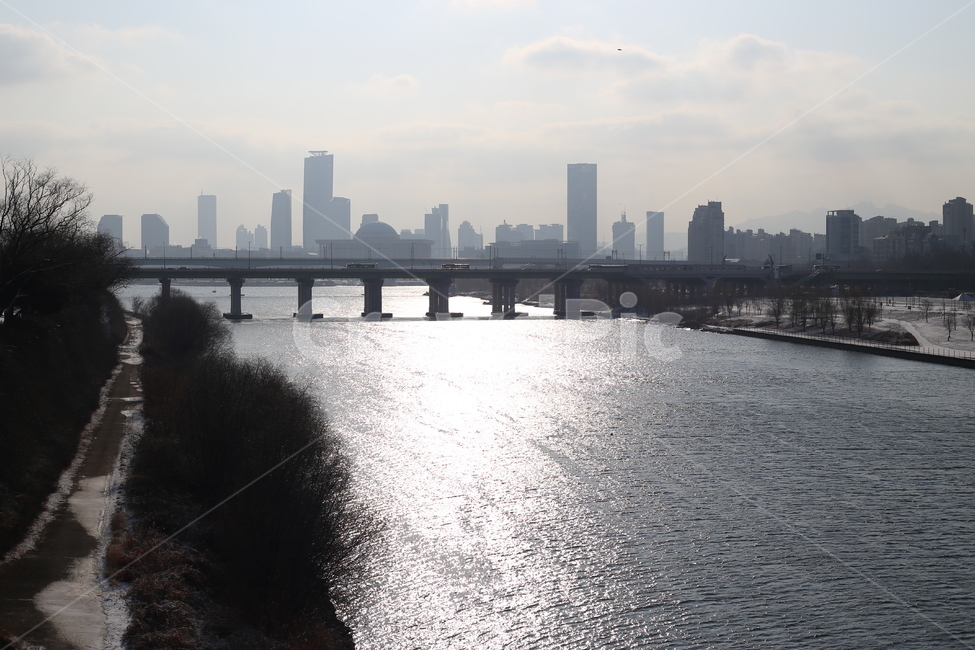 한강,잿빛도시,도시풍경,서울,도시,겨울,계절,winter,season,도시,풍경,city,landscape,한국도시풍경,한국도시경관,korea cityscape