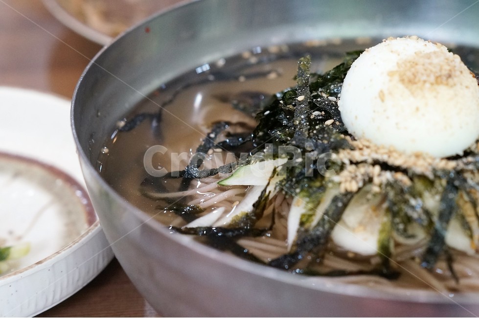 막국수,물막국수,막국수고명,냉면,물냉면,음식,식재료,요리,food,cook,meal,dishes,food reserves,면류,면요리,noodles,한식,한국음식,한국요리,korean food,korean dishes,korean meal,korean cook