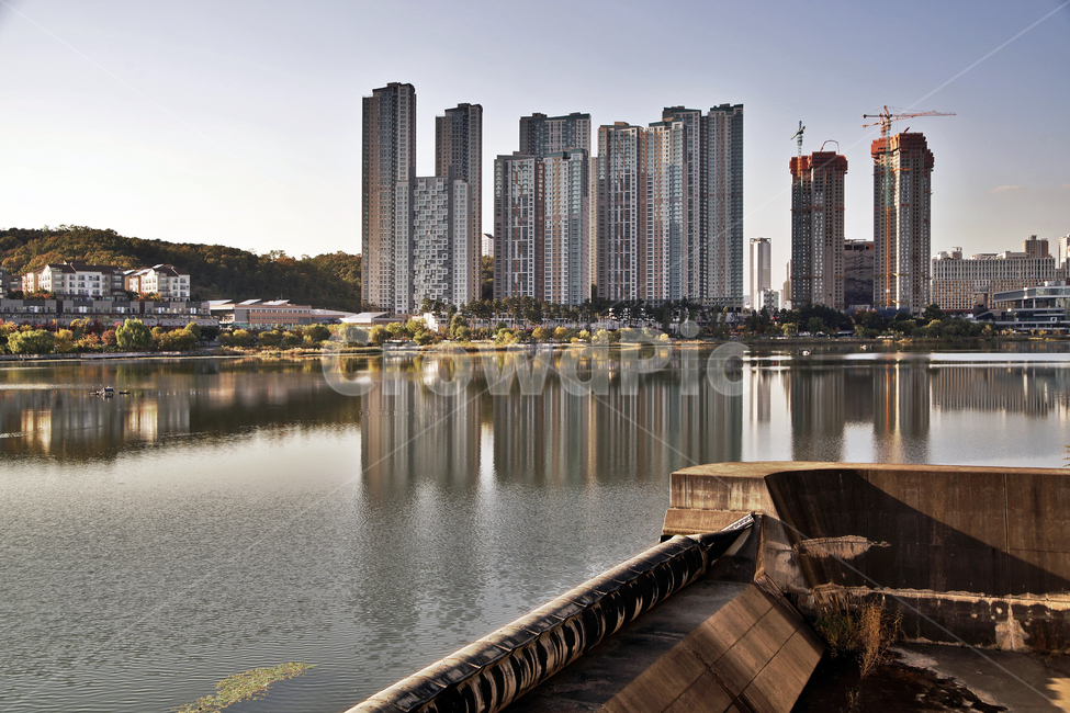 광교호수공원,영통,공원,호수,수원시,아파트,반영,한국도시풍경,한국도시경관,korea cityscape