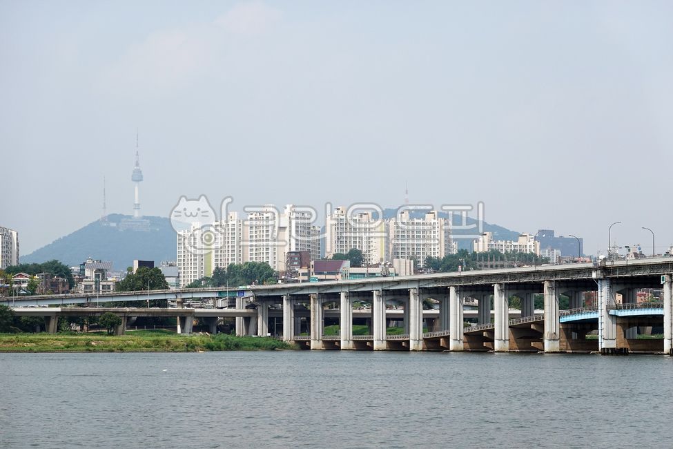 서울,한강,반포대교,잠수교,서울풍경,남산,서울타워,아파트,고층건물,시티,중심지,물,옥외,다리,대교,건축물,건물외관,도시,사무실,건물,seoul,hanriver,banpobridge,jamsubridge,seoullandscape,apartment,highrise,town,metropolis,water,outdoors,bridge,architecture,buildingexterior,city,office,building