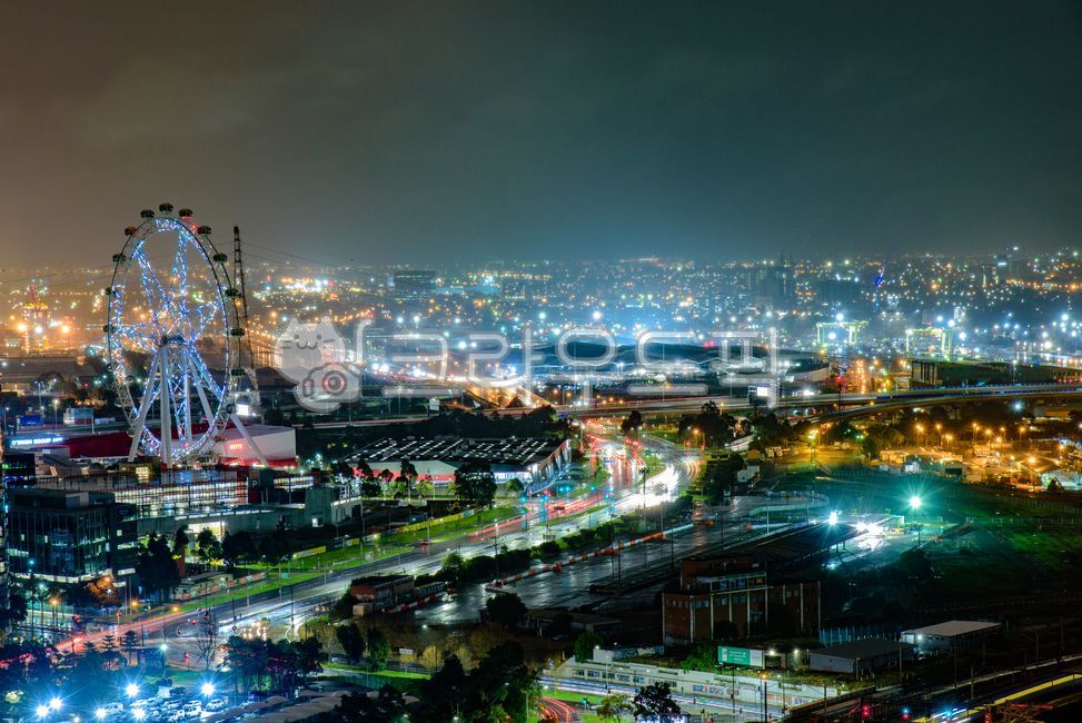 sky,wallpaper,night,city night view,skyline,overseas cityscape,water,Melbourne,overseas,Night view,ferris wheel,background,night sky,river,evening,Australia