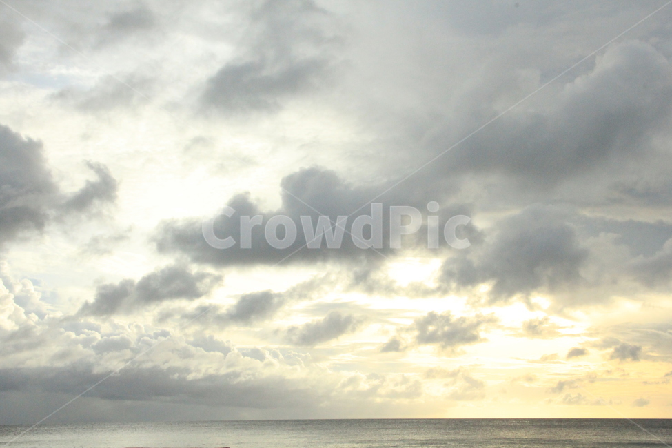 sky,cloud,horizon,ocean,pretty scenery,light,sight,Wallpapers