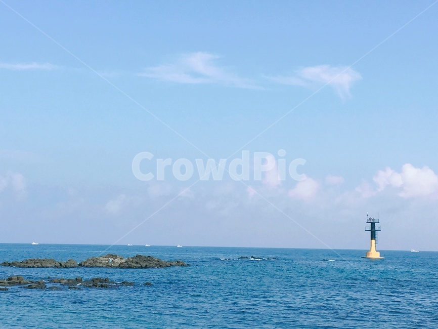 제주도,해변,협재해수욕장,파도,푸른빛,에메랄드색,노란색등대