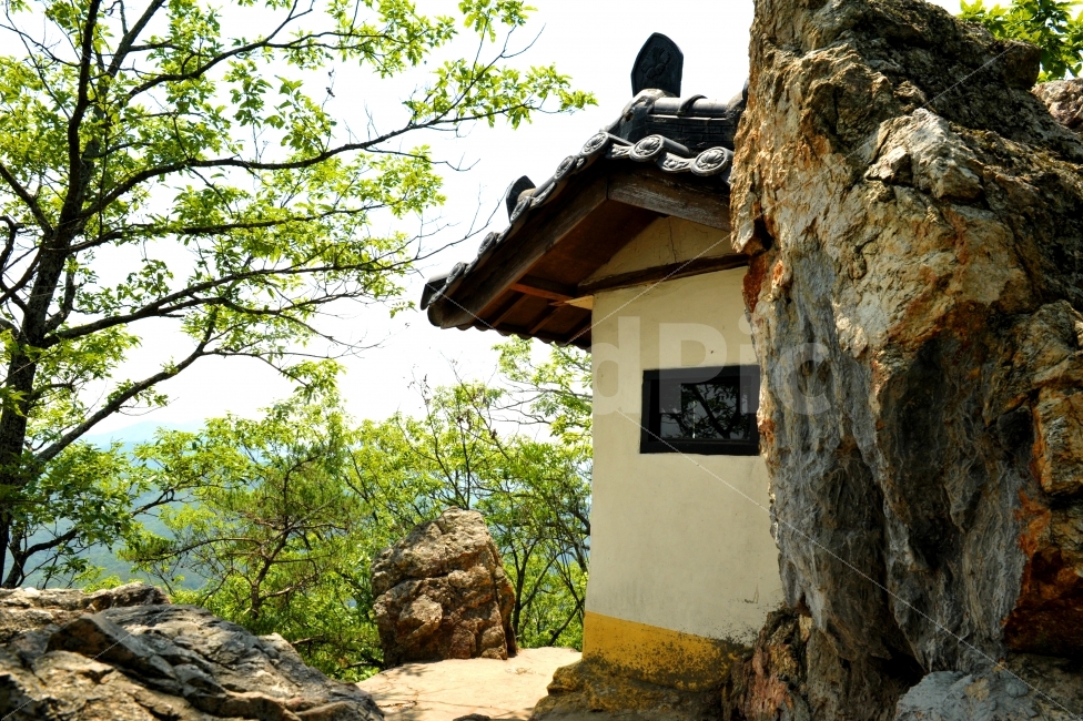 홍천,팔봉산,등산,모퉁이,산,자연,풍경,nature,landscape,한국자연풍경,한국자연경관,korea nature landscape,한국전통,한국문화,korean traditional,korean culture,건축물,건물외관,exterior,building,structure,architecture,construction,tree trunk,나무 줄기,tree,나무,plant,식물