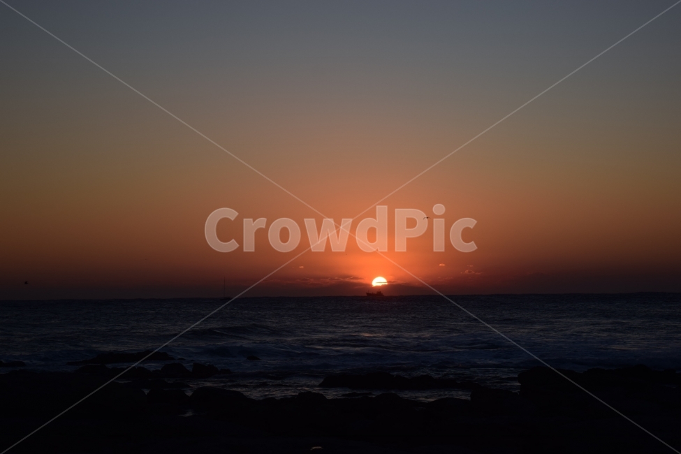 겨울바다,일출,1월1일,첫해,아름다움,자연,풍경,nature,landscape,outdoors,옥외,dusk,황혼,dawn,새벽,red sky,붉은 하늘,sky,하늘,sunset,일몰