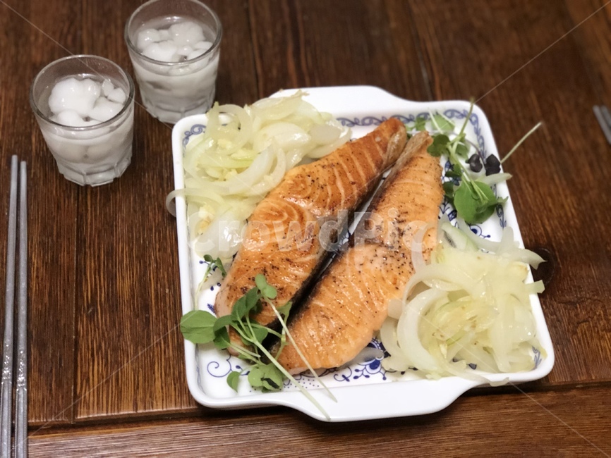 양파,연어구이,야식,연어,연어요리,음식,식재료,요리,food,cook,meal,dishes,food reserves
