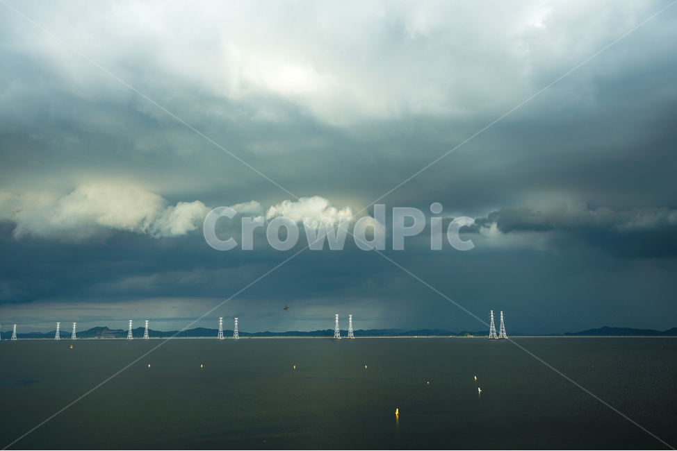 바다,구름,하늘,철탑,먹구름,풍경,자연,풍경,nature,landscape,weather,날씨,outdoors,옥외,cloud,sky,cumulus,적운