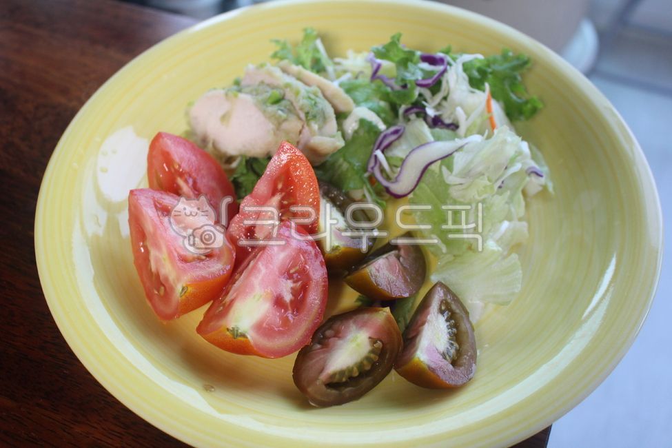 샐러드,닭가슴살샐러드,접시,음식,식사,건강한음식,salad,dish,food,meal