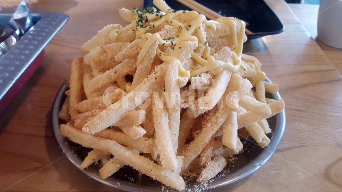 food,음식,fries,감자튀김,치즈감자튀김,바삭바삭