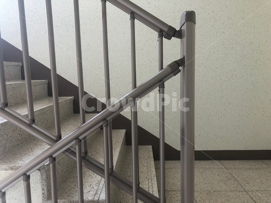 계단,아파트계단,난간,계단난간,핸드레일,아파트실내,건축물,건물외관,exterior,building,structure,architecture,construction