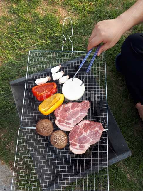 food,음식,bbq,바베큐,캠핑,고기,음식,식재료,요리,food,cook,meal,dishes,food reserves,육류,고기,meat