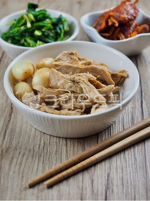 한식,장조림,닭가슴살장조림,닭가슴살,간장조림,반찬,한국음식,닭고기,고기,음식,식사,요리,단백질,마늘,jangjorim,chickenbreaststew,chickenbreast,soysauce,sidedish,koreanfood,chicken,meat,food,meal,cooking,garlic