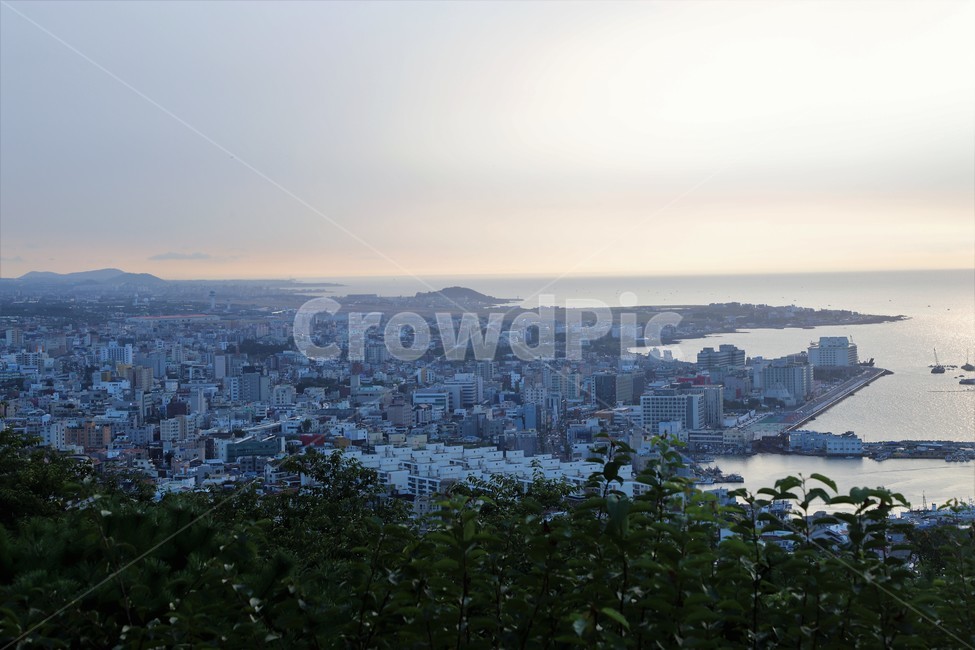 제주시,바다,도시,오름,노을,도시,풍경,city,landscape,경치,nature,자연,outdoors,옥외,scenery