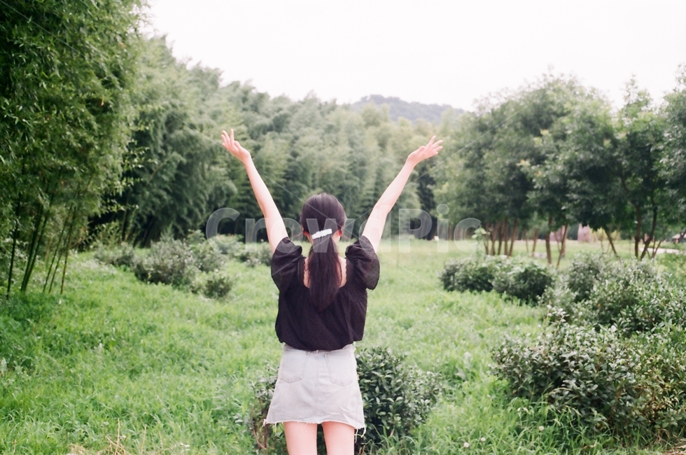 뒷모습,여행,자연,공원,숲,사람,인물,인간,human,person,여성,여자,woman,female,lady
