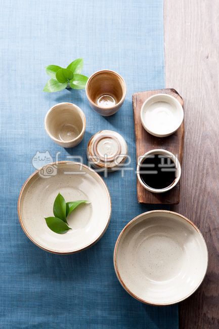 ceramic,Household goods,tableware,saucer,bowl,kitchen utensils,cup