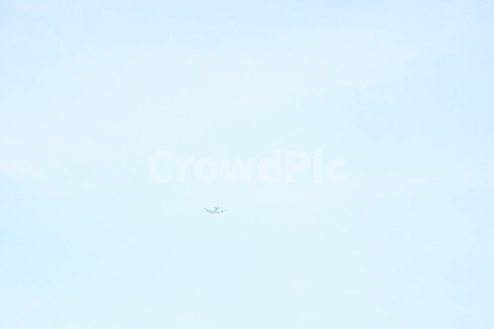 하늘,하늘색,비행기,여름,여행,감성,sky,sora,skyblue,sorairo,airplane,hikouki,summer,natsu,travel,ryokou,교통,교통수단,traffic,transportation