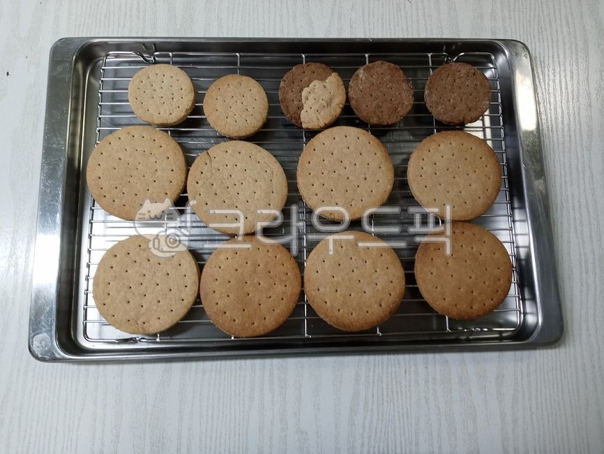 통밀쿠키,쿠키,통밀과자,과자,제과,베이킹,홈베이킹,통밀,요리,wholewheat,wholewheatcookie,cookies,baking,homebaking,주전부리,sweets,음식,food