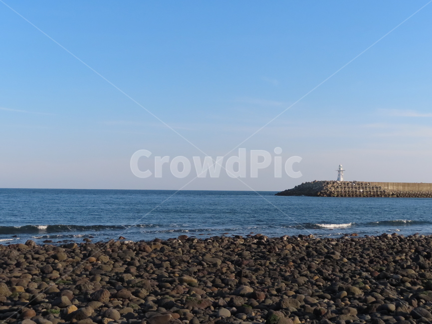 제주도,바다,자갈바다,등대,쇠소깍,등대,lighthouse,shoreline,해안선,water,물,outdoors,옥외,land,땅,nature,자연