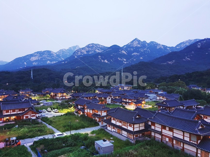 옥외,자연,경치,풍경,한옥,한옥마을,은평한옥마을,outdoors,nature,scenery,landscape,한국전통,한국문화,korean traditional,korean culture,건축물,건물외관,exterior,building,structure,architecture,construction