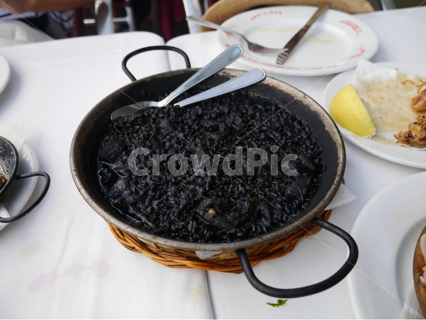 빠에야,검은먹물,먹물,음식,맛집,검은색,밥,오징어먹물,낙지,오징어,음식,식재료,요리,food,cook,meal,dishes,food reserves,양식,서양음식,서양요리,western food,western dishes,western meal,western cook