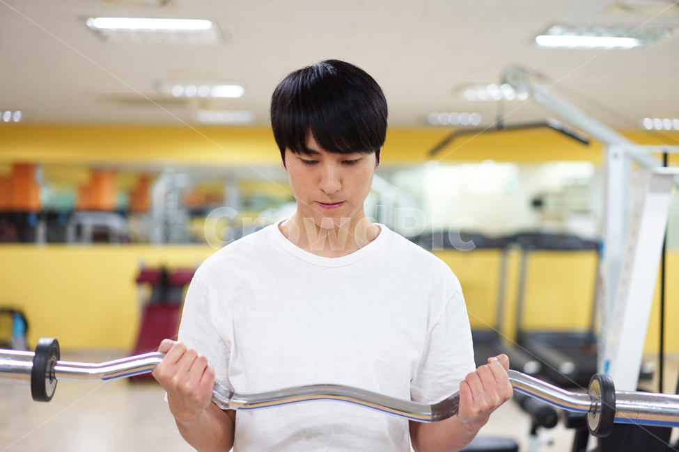 운동,남자,체조,스트레칭,체력단련,헬스,헬스장,자기관리,피트니스,몸관리,운동기구,근력운동,무산소운동,유산소운동,다이어트,아령,health,gym,dumbbell,fitness,diet,man,stretching,트레이닝,남성,사람,인물,인간,human,person,남성,남자,man,male,건강,헬스웨어,헬스케어,healthware,health care