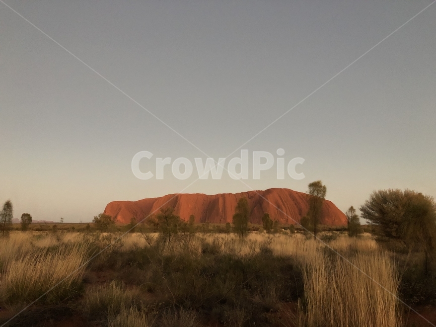 울룰루,율라라,uluru,호주,오스트레일리아,지구의배꼽,자연,풍경,nature,landscape,해외,외국,세계,foreign,oversea,world,세계자연풍경,해외자연풍경,외국자연풍경,world nature landscape,field,들,outdoors,옥외,grassland,목초지