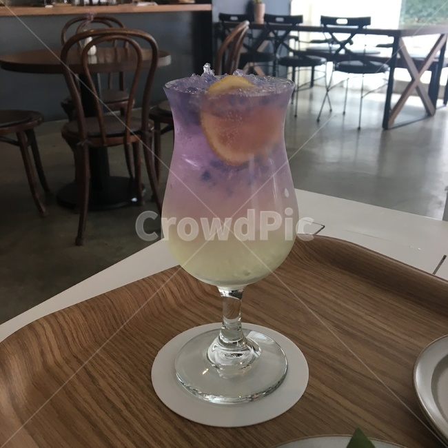 카페음료,에이드,얼음에이드,에이드음료,무지개음료