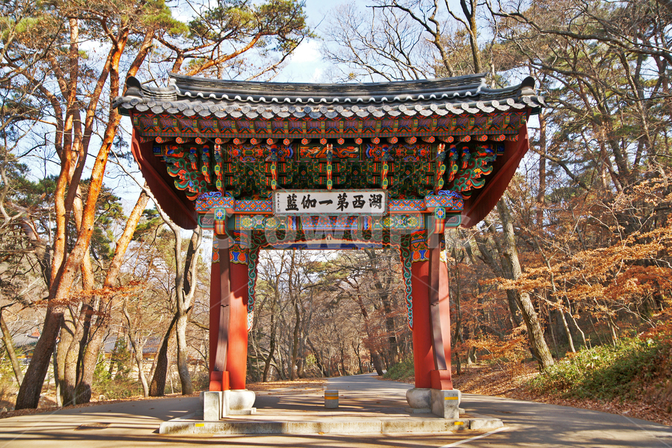 일주문,호서제일가람,불이문,법주사,속리산,보은,한국전통,한국문화,korean traditional,korean culture,건축물,건물외관,exterior,building,structure,architecture,construction