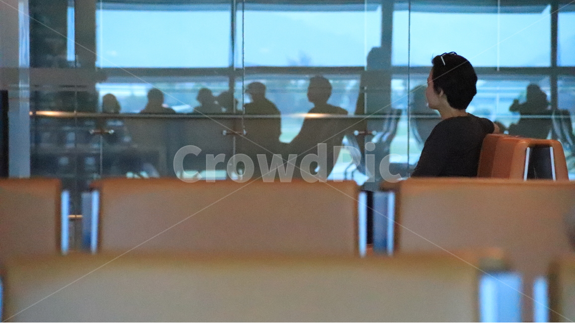 공항,대기실,국제공항,기다림,쓸쓸함,사람,인물,인간,human,person