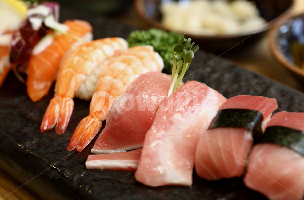 초밥,초밥집,새우초밥,참치초밥,일식,음식,식재료,요리,food,cook,meal,dishes,food reserves,일식,일본음식,일본요리,Japanese food,Japanese dishes,Japanese meal,Japanese cook