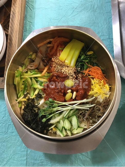 비빔밥,전주비빔밥,전주,한국음식,음식,음식,식재료,요리,food,cook,meal,dishes,food reserves,한식,한국음식,한국요리,korean food,korean dishes,korean meal,korean cook