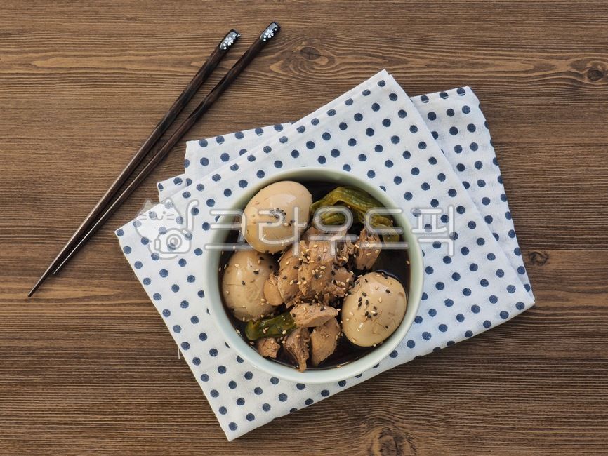 chicken,wellnessfood,boiled egg,asianfood,Chicken breast,soy sauce,sidedish,Korean traditional food,side dish,wellbeing,Korean food,wellness,chickenbreast,Asian food,boiledegg,cooking,traditionalfood,koreanfood,Jangjorim of chicken breast,Soy sauce,black,