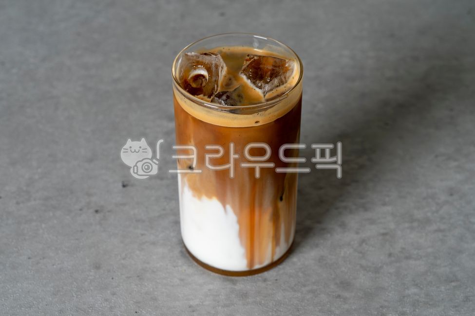 Vanilla Latte,cafe,beverage,ice,Latte,vanilla