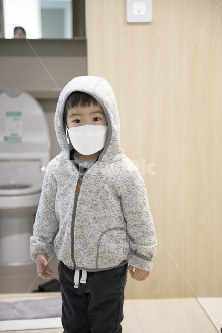 건강,생활,마스크,의료,어린이,치료,목,약품,의학,처방,아픈,예방,미세먼지,황사,전염병,메르스,감기,신종,대처,질병,질환,기침,배경,코로나,바이러스,코로나바이러스,의복,의류,사람,인물,인간,human,person,어린이,어린아이,child,children,kid,건강,헬스웨어,헬스케어,healthware,health care
