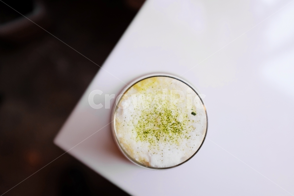 카페,녹차라떼,그린티라뗴,감성사진,배경화면,커피숍,실내,라떼,커피,cafe,greentealatte,emotion,coffeeshop,indoor,latte,coffee,계절,겨울,season,winter,커피,카페,coffee,cafe,감성,sensible,feeling