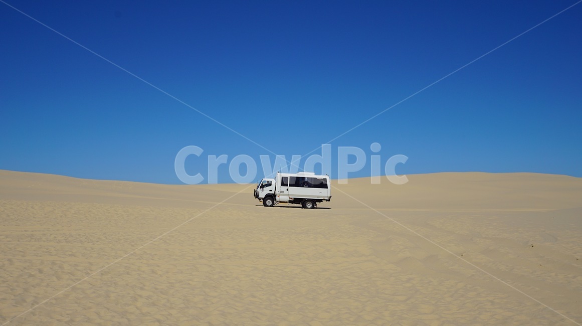 soil,흙,transportation,옥외,모래,sand,자연,nature,사막,하늘,사구,모래언덕,car,자동차