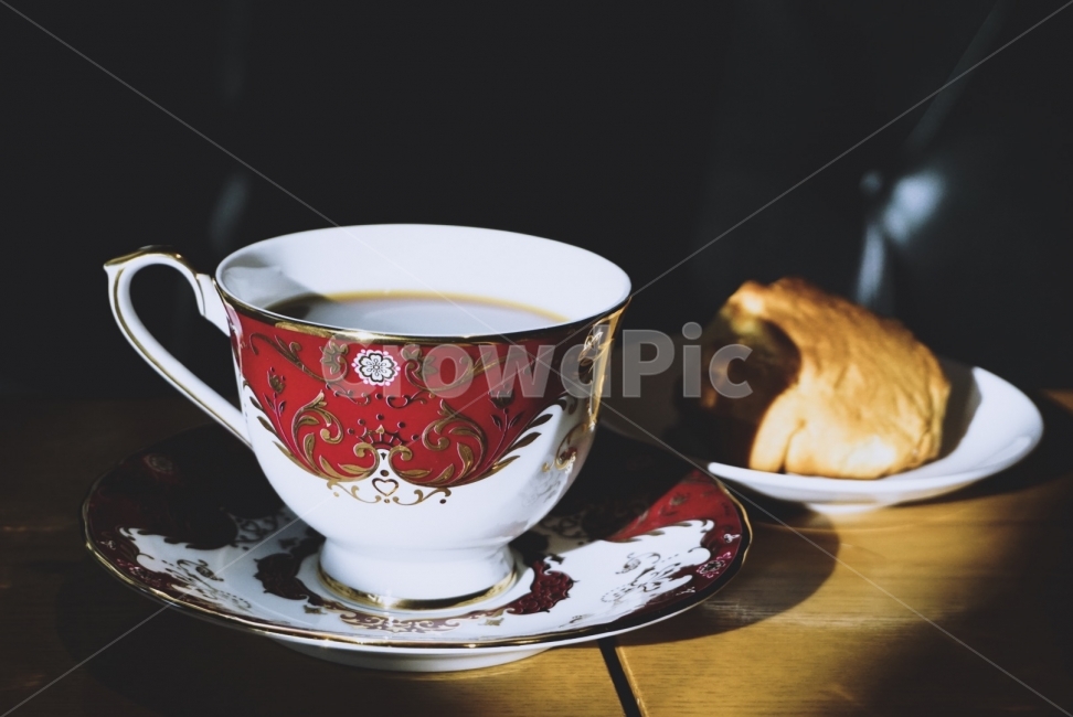 커피,카페,분위기있는사진,coffe,스냅사진,감성사진,티타임,음식,식재료,요리,food,cook,meal,dishes,food reserves,디저트,간식,후식,dessert,snack,커피,카페,coffee,cafe,감성,sensible,feeling