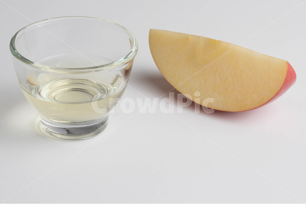 양념,seasoning,glass,식초,사과식초,food,소주잔,사과