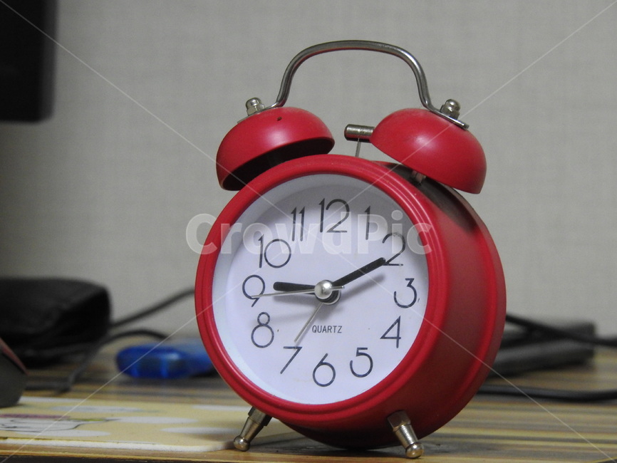 자명종9시10분,시계,알람시계,alarmclock,clock,사물,물건,오브젝트,thing,object,matter
