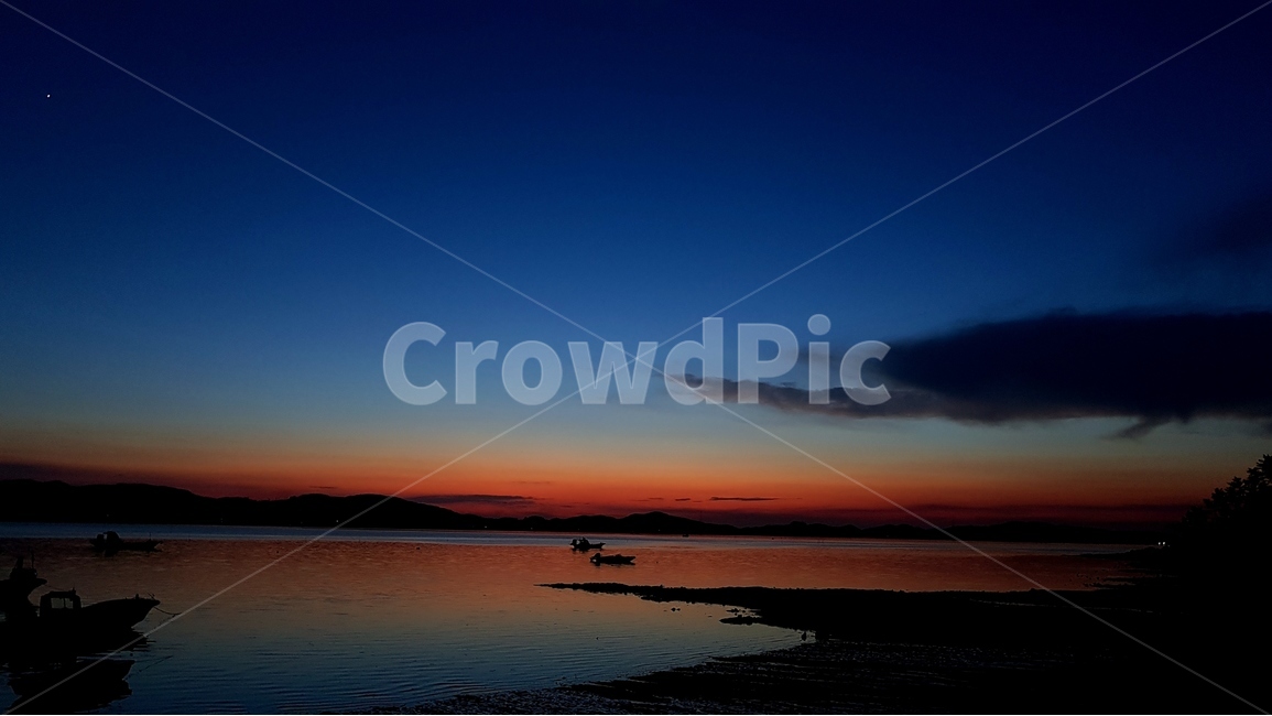 노을,저녁바다,자연풍경,하늘,충남서산,서산중왕리,sunset,evening,아름다운,힐링,갯벌,구름,자연,자연,풍경,nature,landscape,outdoors,옥외,일몰,red sky,붉은 하늘,sky,dusk,황혼,dawn,새벽